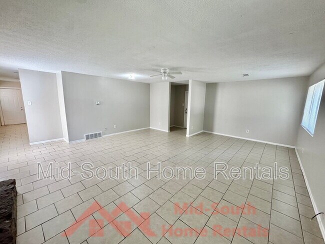 Photo - 4579 Buffer Dr