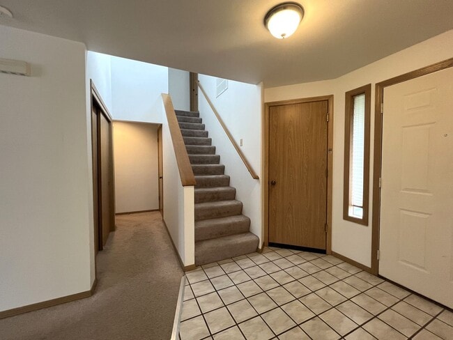 Photo - South Marysville Duplex - Rent Ready