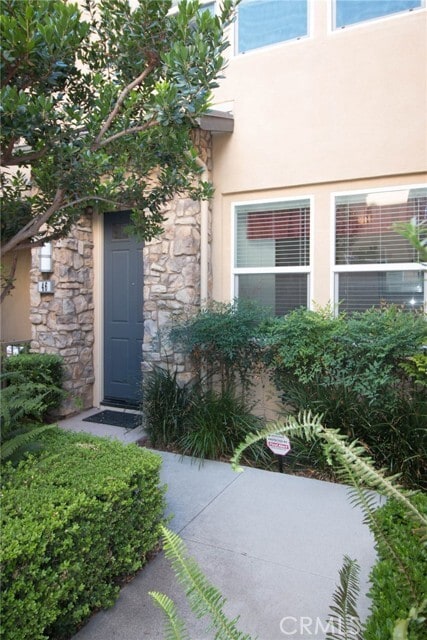 Building Photo - 46 Meridian Dr