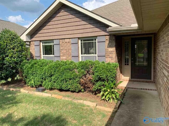 Photo - 717 River Landing Blvd SW