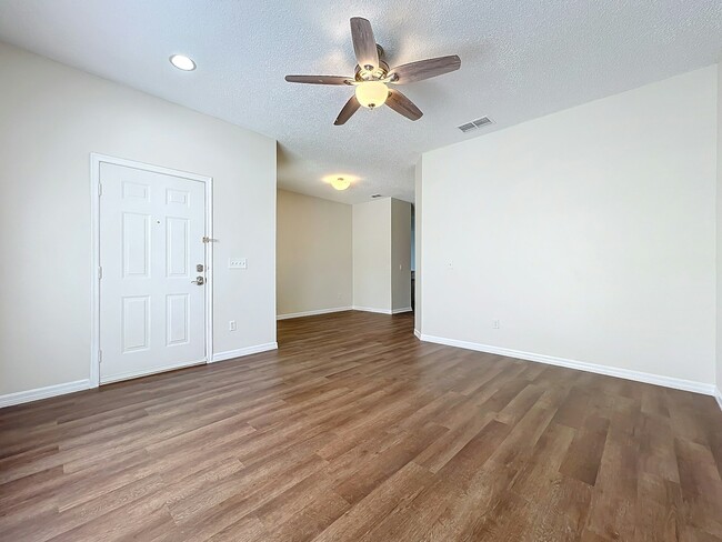Photo - 4214 Pacifica Dr