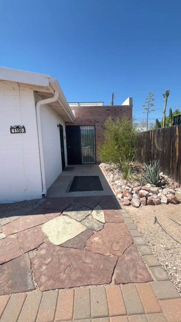 Photo - Close to University of Arizona