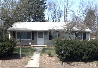Building Photo - 6 Gaywood Dr Rental
