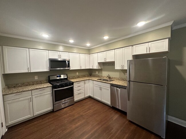 Photo - 1860 Barrington Rd Unidad 1860 Barrington Rd