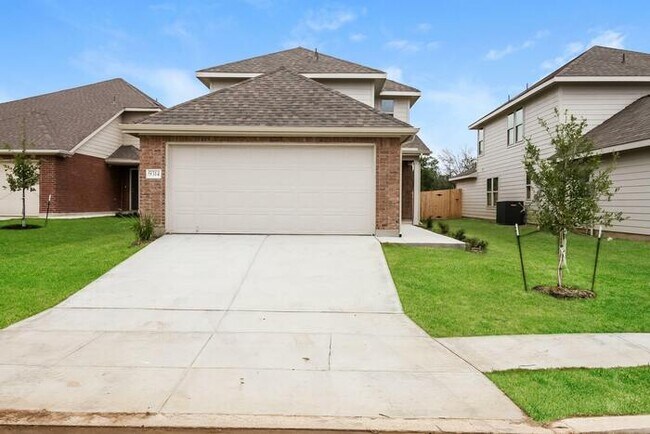 Building Photo - 9314 Somers Branch Rental