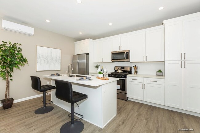 Photo - 4929 W Mountain View Dr