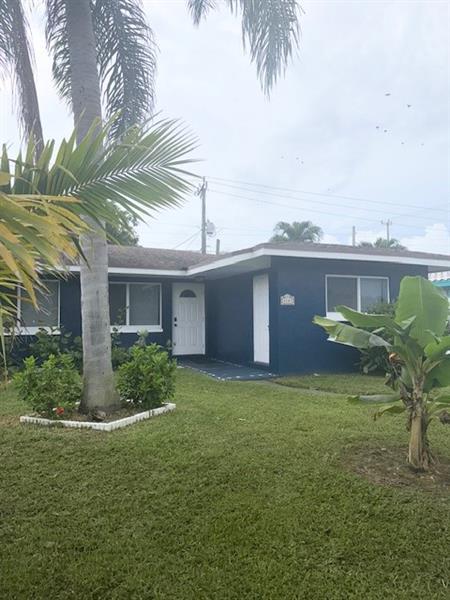 Photo - 3149 NE 2nd Ave