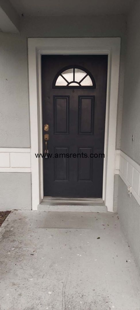 Photo - Spacious 3 Bedroom 2 Bath