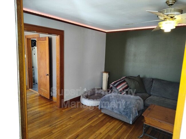 Photo - 611 Seymour Ave