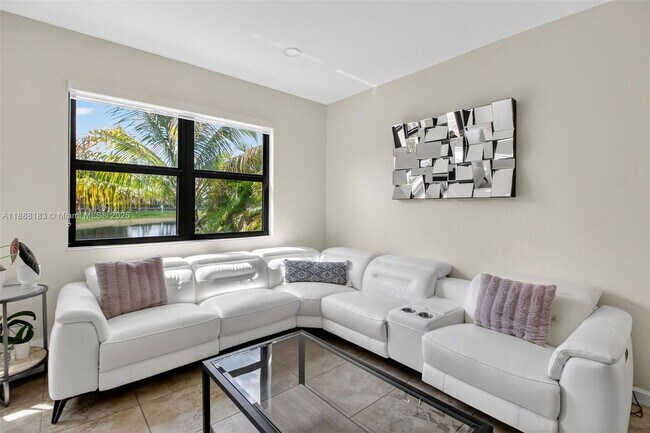 Photo - 3616 SE 2nd Dr