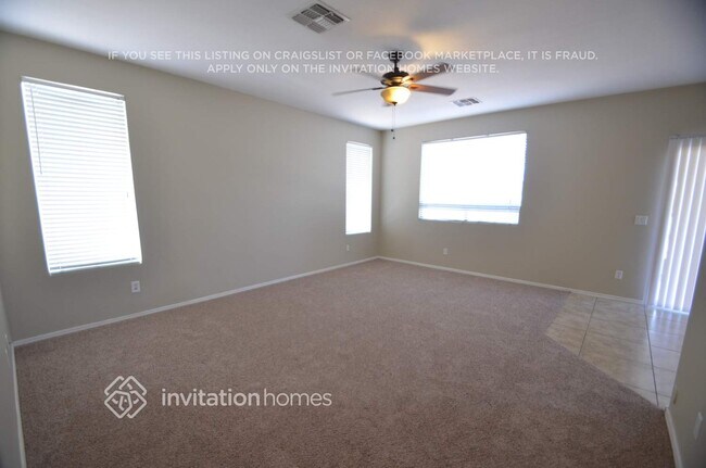 Photo - 8928 W Watkins St
