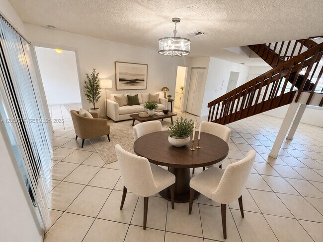 Photo - 16413 Grape Way Unit 16413