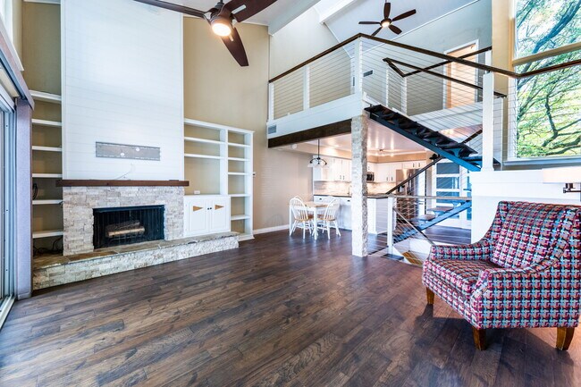 Photo - 300 Rush Creek Dr Unit A2
