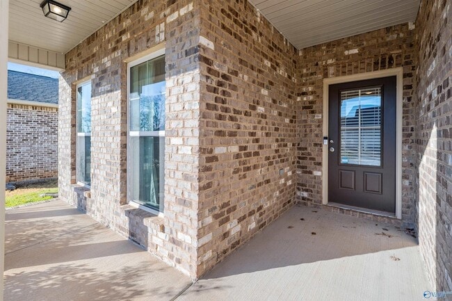 Photo - 173 Heritage Brook Dr