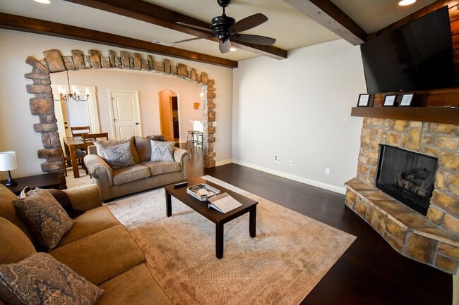 Photo - Stunning Fully Furnished Home in the Heart of Fayetteville!