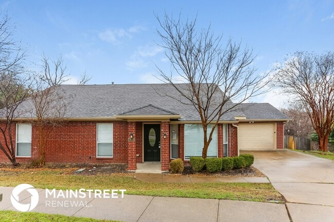 Building Photo - 1818 Knob Hill Dr Rental