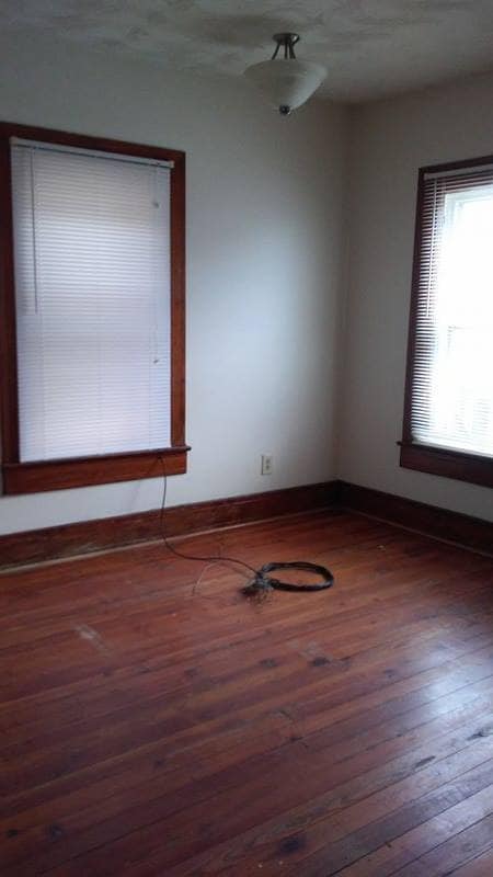 Photo - 4 bedroom, 1 bath, 3 story half double house