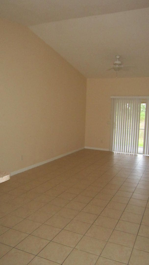 Photo - 1416-1418 W 12th St Unidad 1416 W 12th St