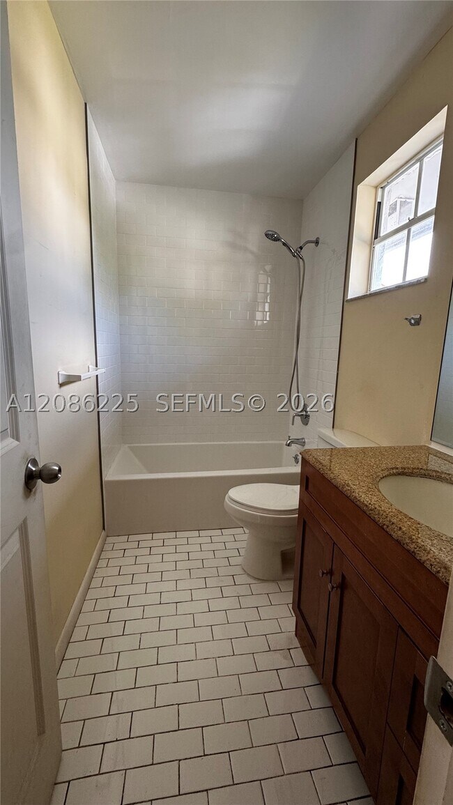 885 SE 13th Rd