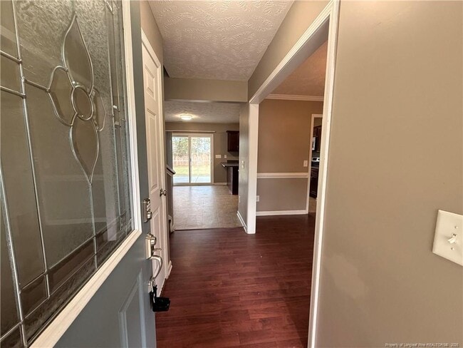 Photo - 281 Tower Dr