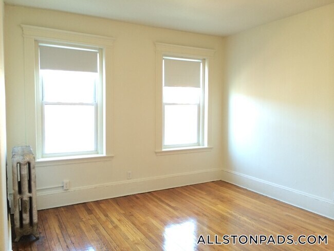 Photo - 1334 Commonwealth Ave Unidad 26