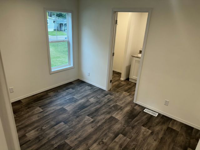 Photo - 121 Jaybee Ln