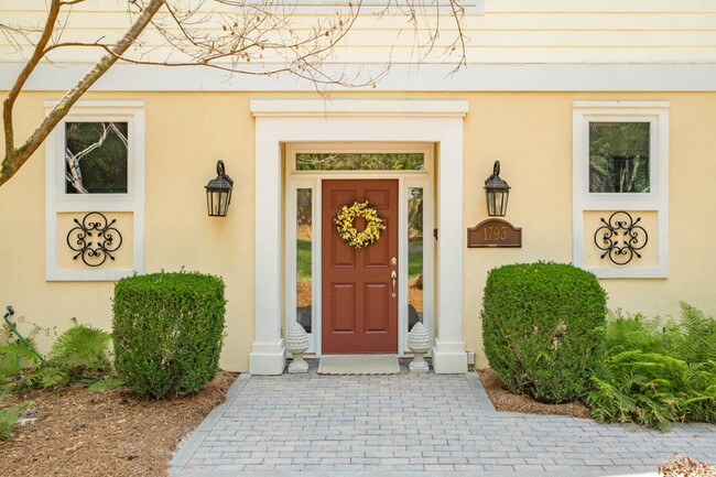 Photo - 1793 Highland Park Ave