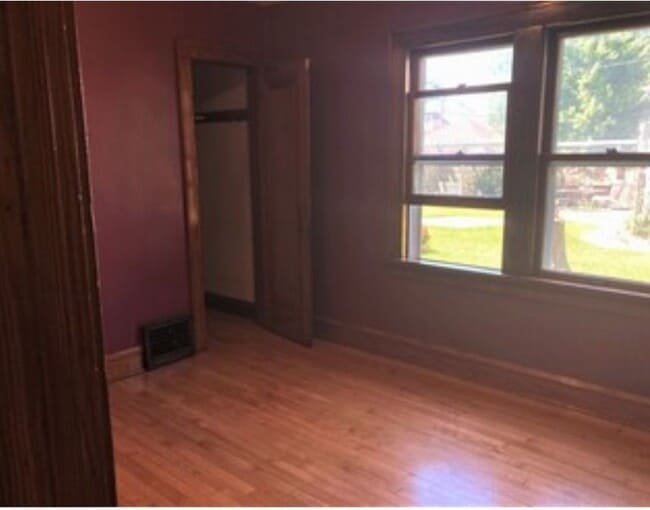 Photo - 3151 S Mabbett Ave