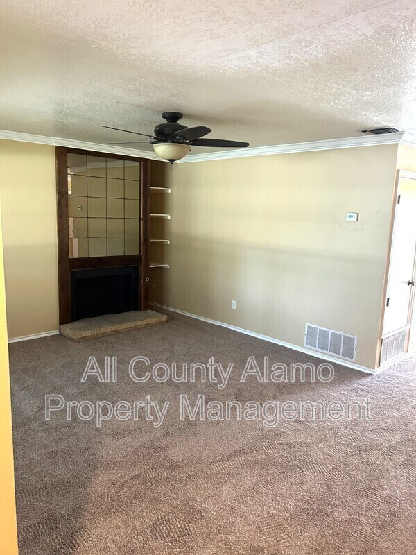 Photo - 1723 Patricia Dr