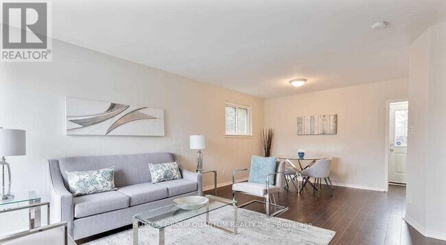 Photo - 444 Seabourne Dr