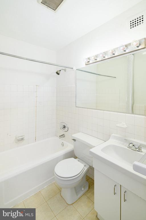 Photo - 2601 Pennsylvania Ave Unit 202