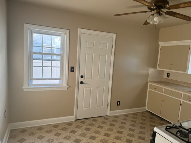 1734 Burnet Ave Unit Floor 1
