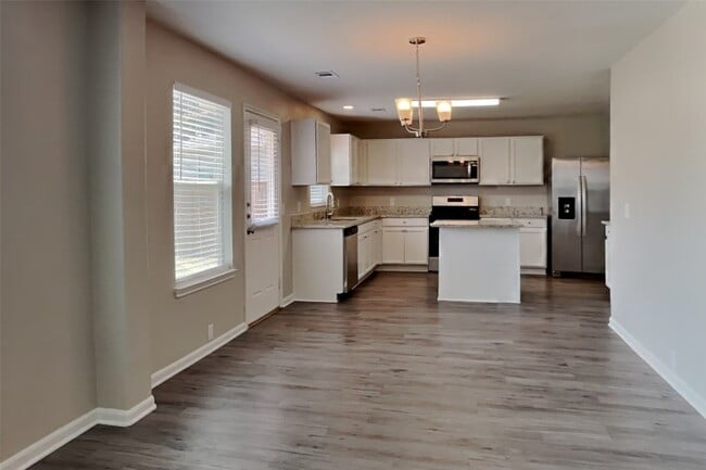Photo - 4714 Pin Oak Creek Ln