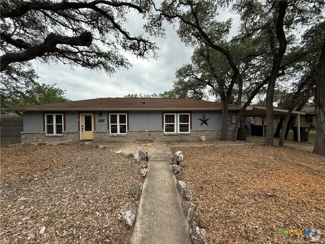 Building Photo - 1183 Fredericksburg Rd Rental