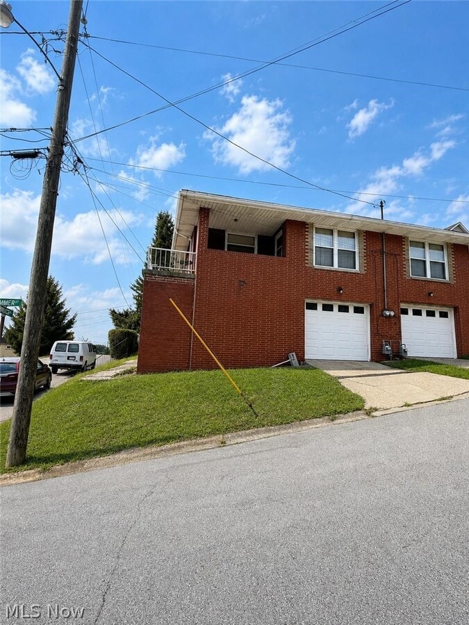 Photo - 100 Summers St