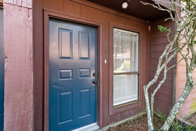 956 Ridgepoint Court #15C - 956 Ridgepoint Court #15C Unidad 956 Ridgepoint Court #15C