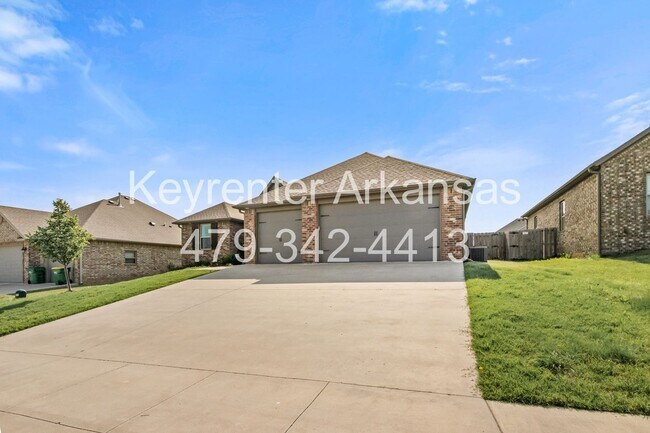 Photo - Come home to this stunning 4 bed/2 bath split floorplan home in Centerton!