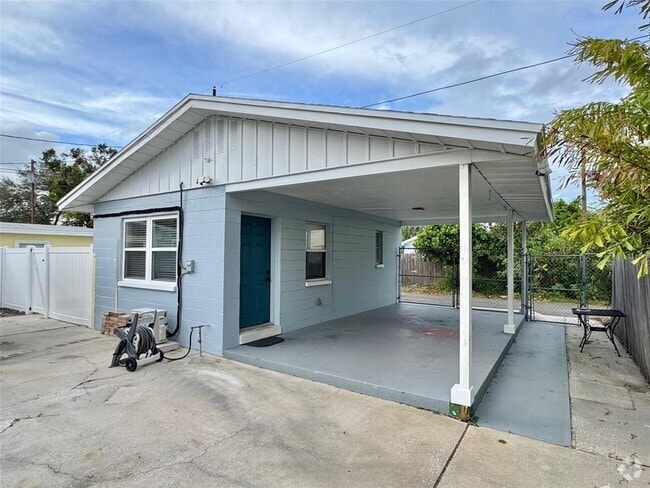 Building Photo - 3815 1st Ave N Unit B Rental