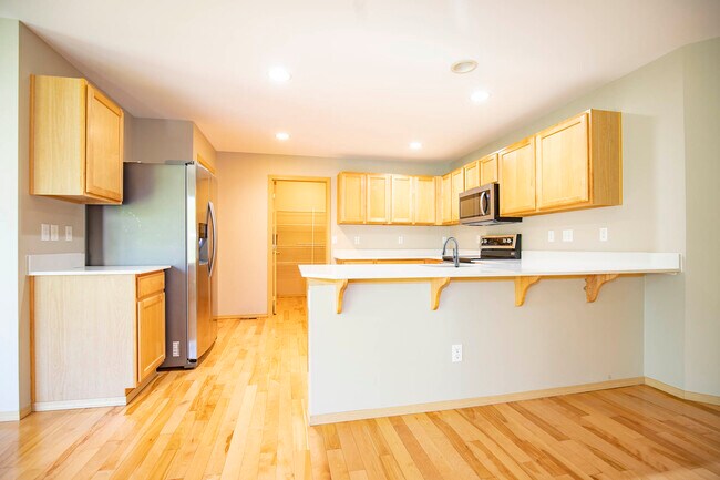 Photo - 34604 Cranberry Ct SE