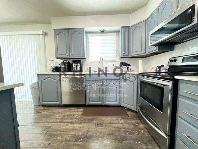 Photo - 5658 S Vlg Cir