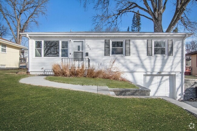 Building Photo - WESTGATE UPDATED RANCH Rental