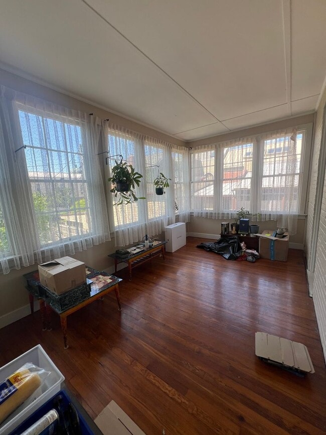 Photo - 148 W High St Unit Apt 1