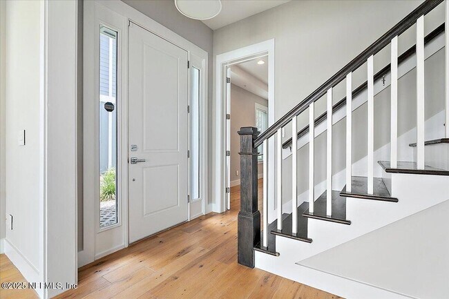 Photo - 2260 Beach Blvd