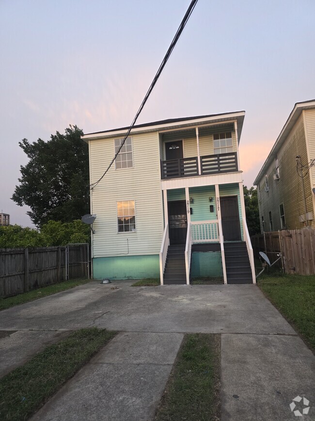 Building Photo - 2717 Annette St Rental