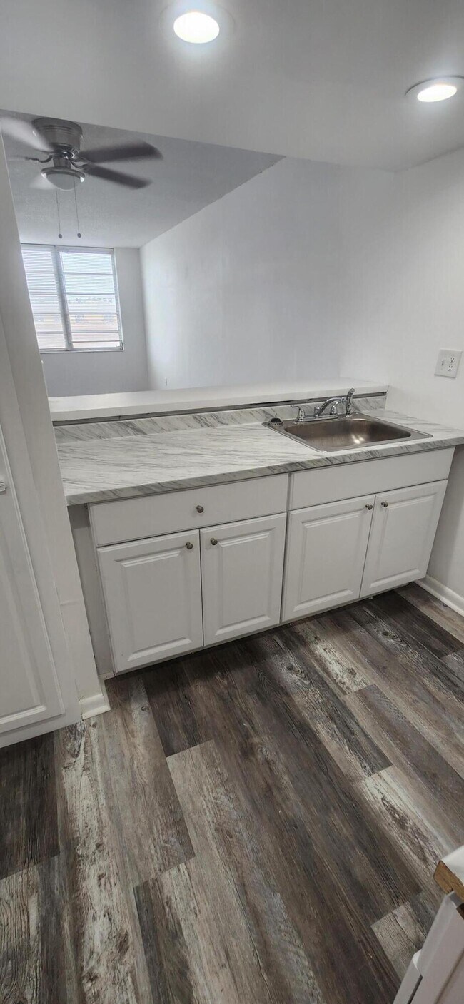 Photo - 13390 NE 7th Ave Unit 304