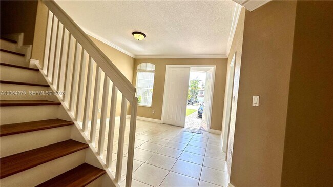 Photo - 8102 SW 118th Pl