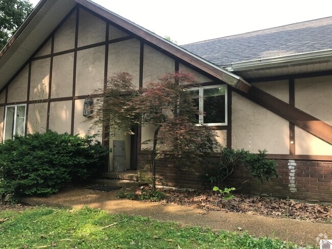 Building Photo - 1075 Friedman Ln Rental
