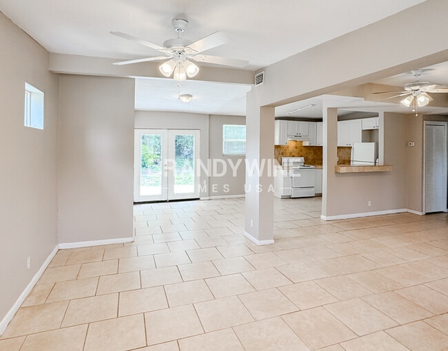 Photo - 2518 Congaree Dr W