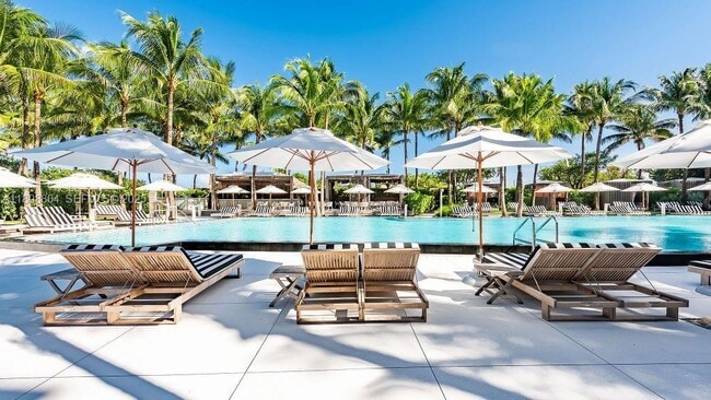 Photo - 2201 Collins Ave Unit 626