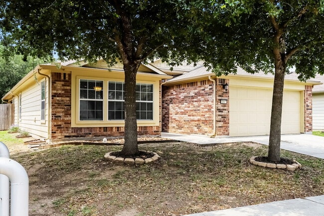 Photo - 1365 Red Barn Run